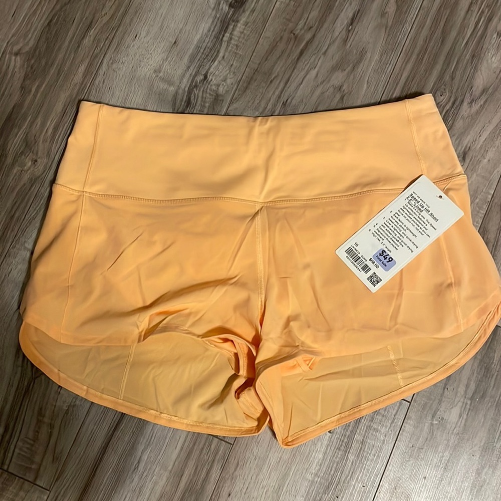 Lululemon speed up HR short 2.5 lined